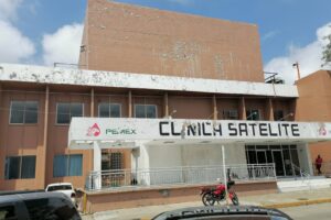 Evidente abandono y falta de medicamentos en Clínica Satélite de Pemex Minatitlán